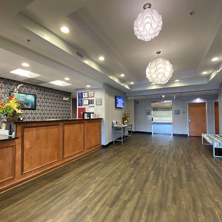 Best Western Smithfield Inn Exterior photo