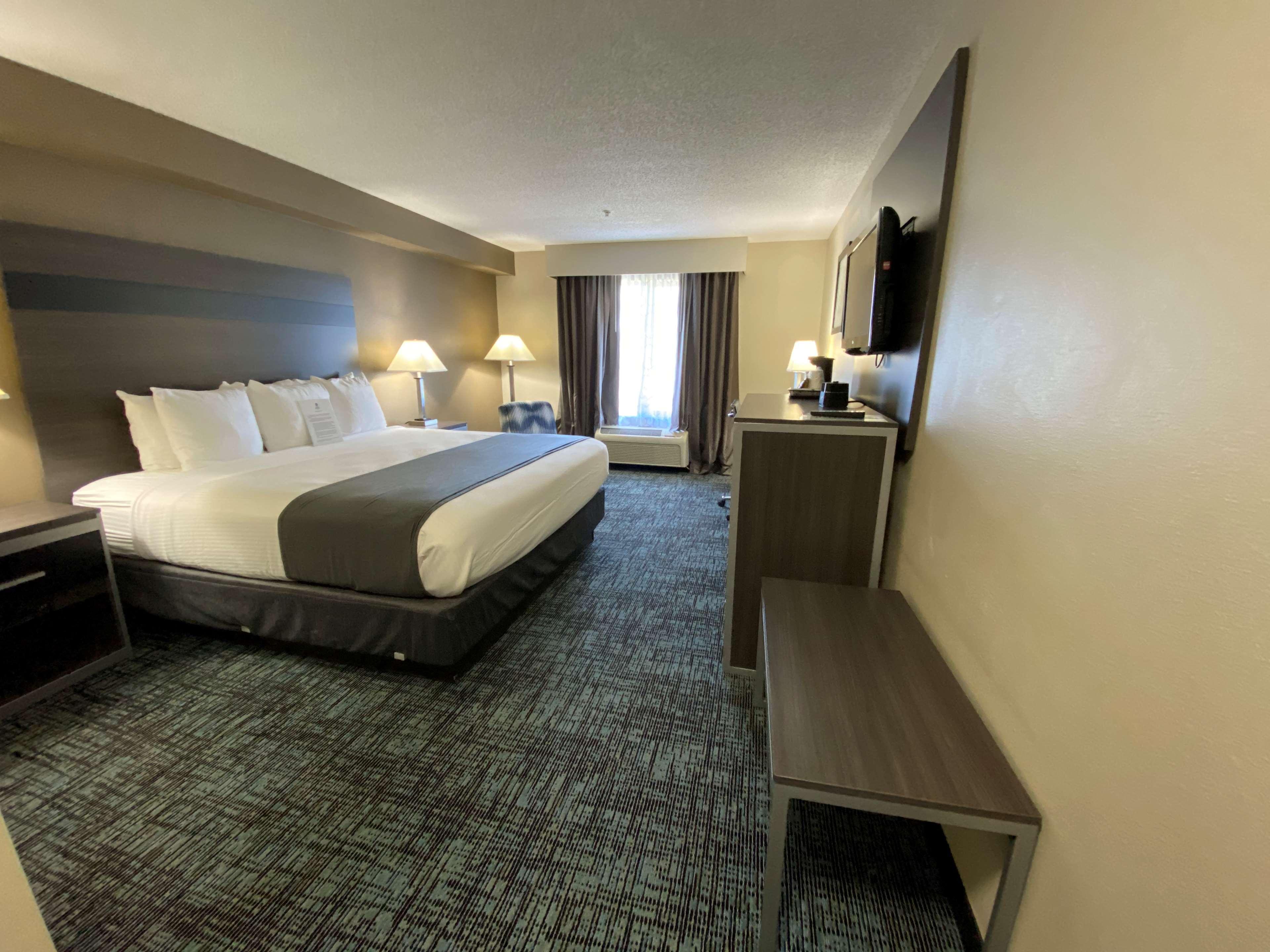 Best Western Smithfield Inn Exterior photo