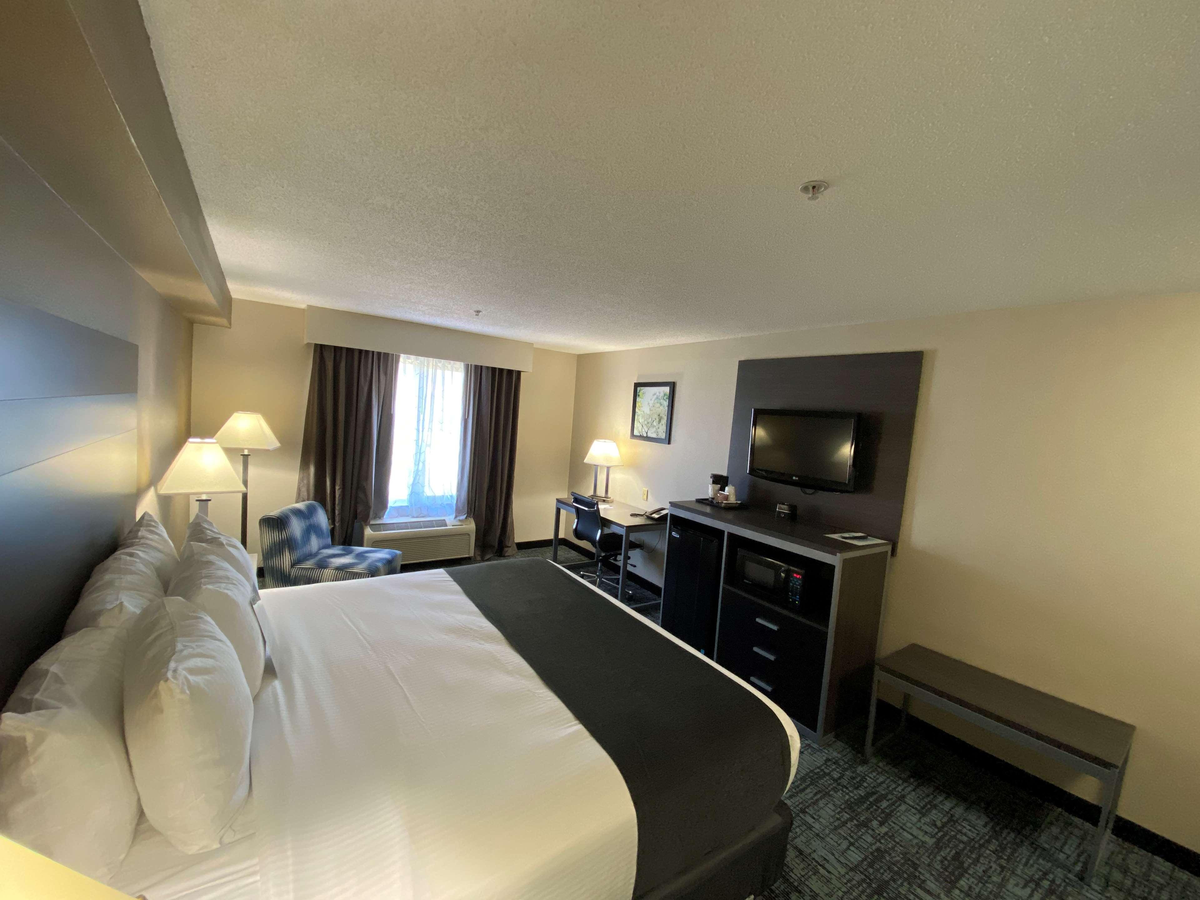 Best Western Smithfield Inn Exterior photo