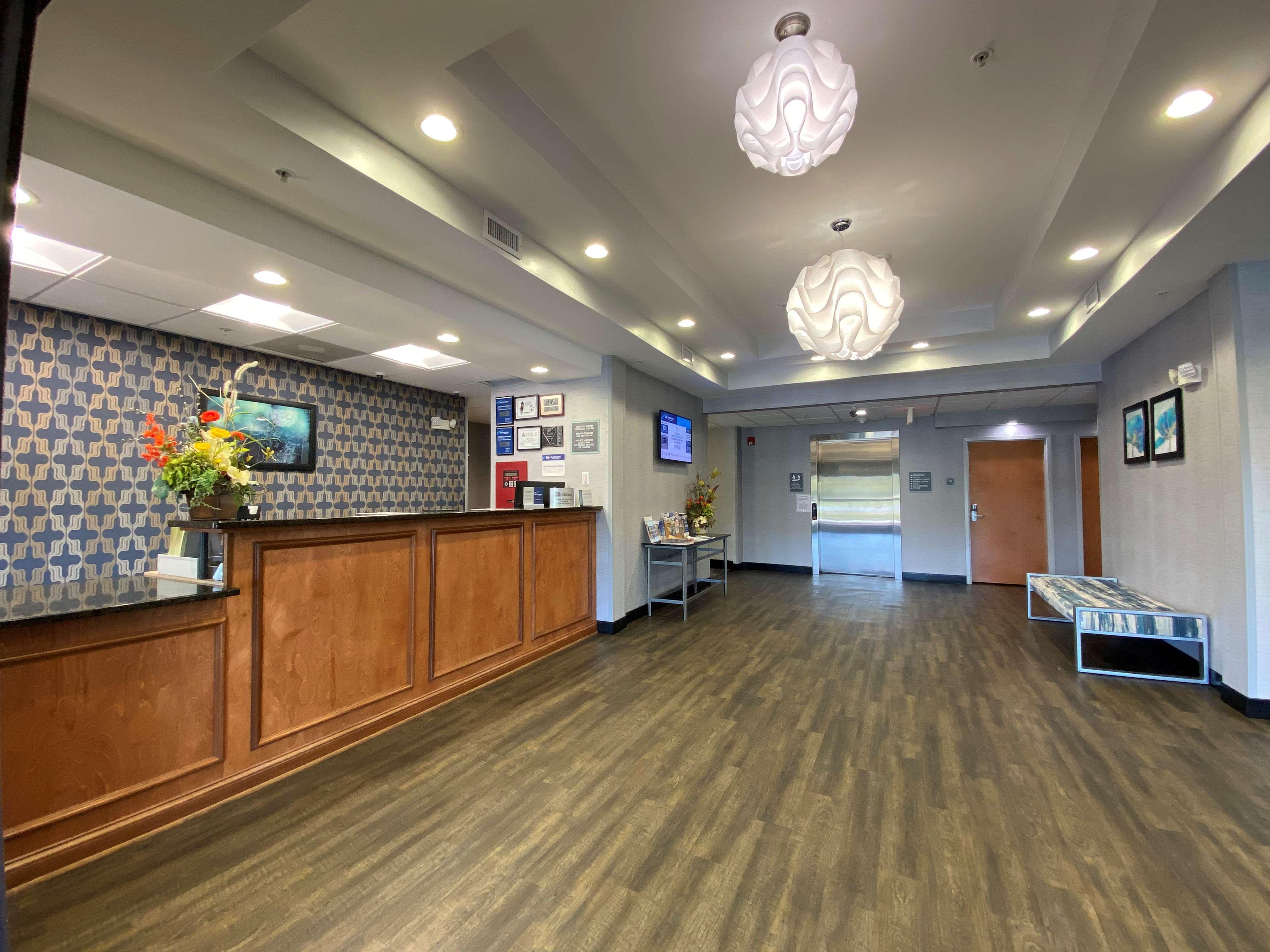Best Western Smithfield Inn Exterior photo