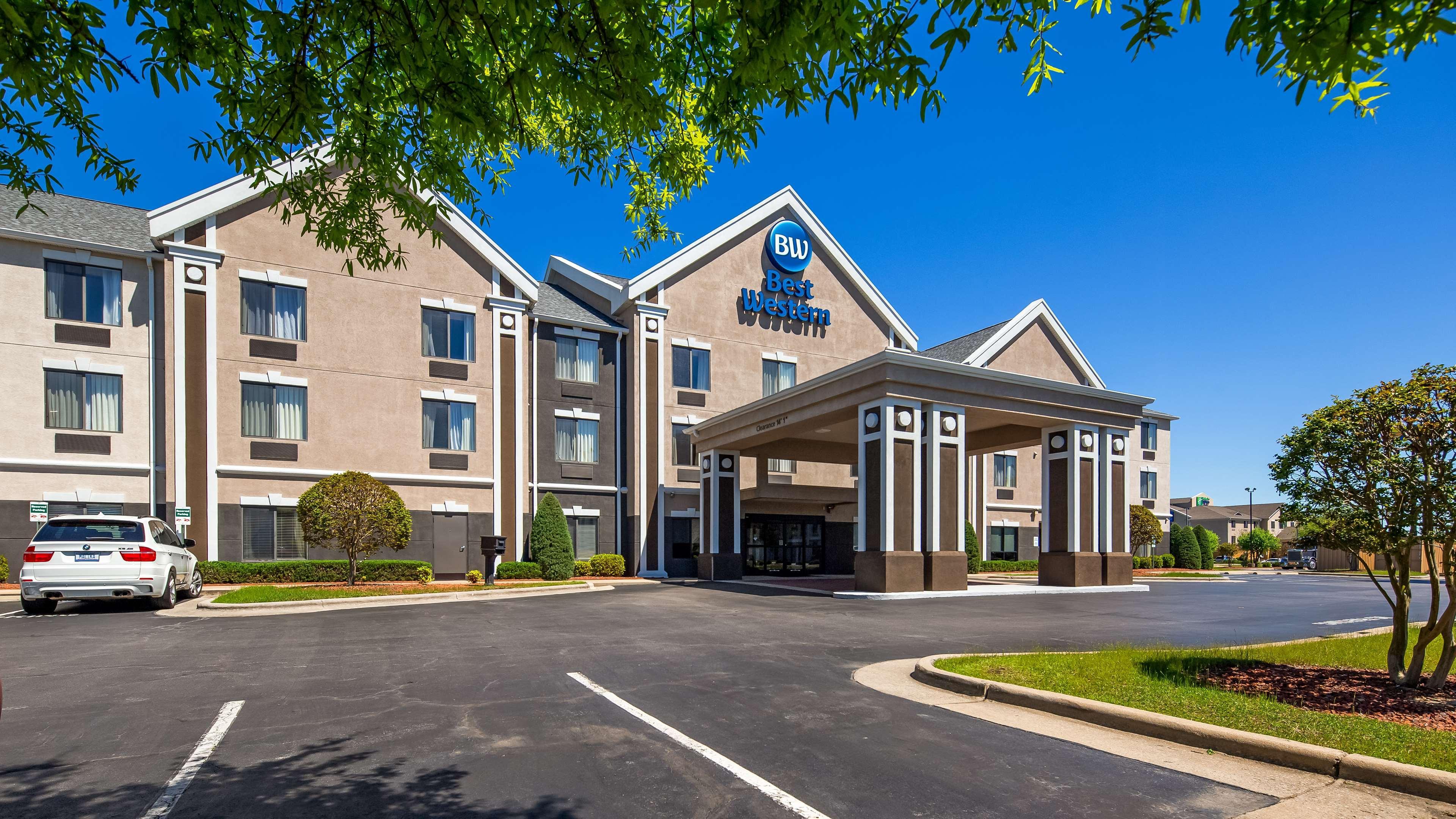 Best Western Smithfield Inn Exterior photo