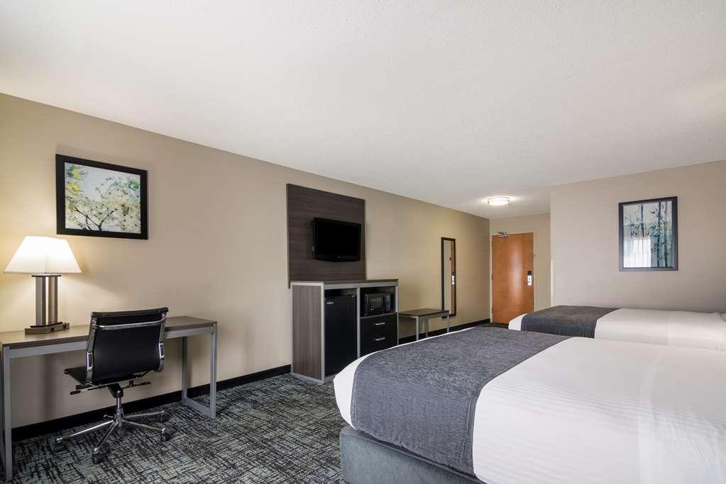 Best Western Smithfield Inn Room photo