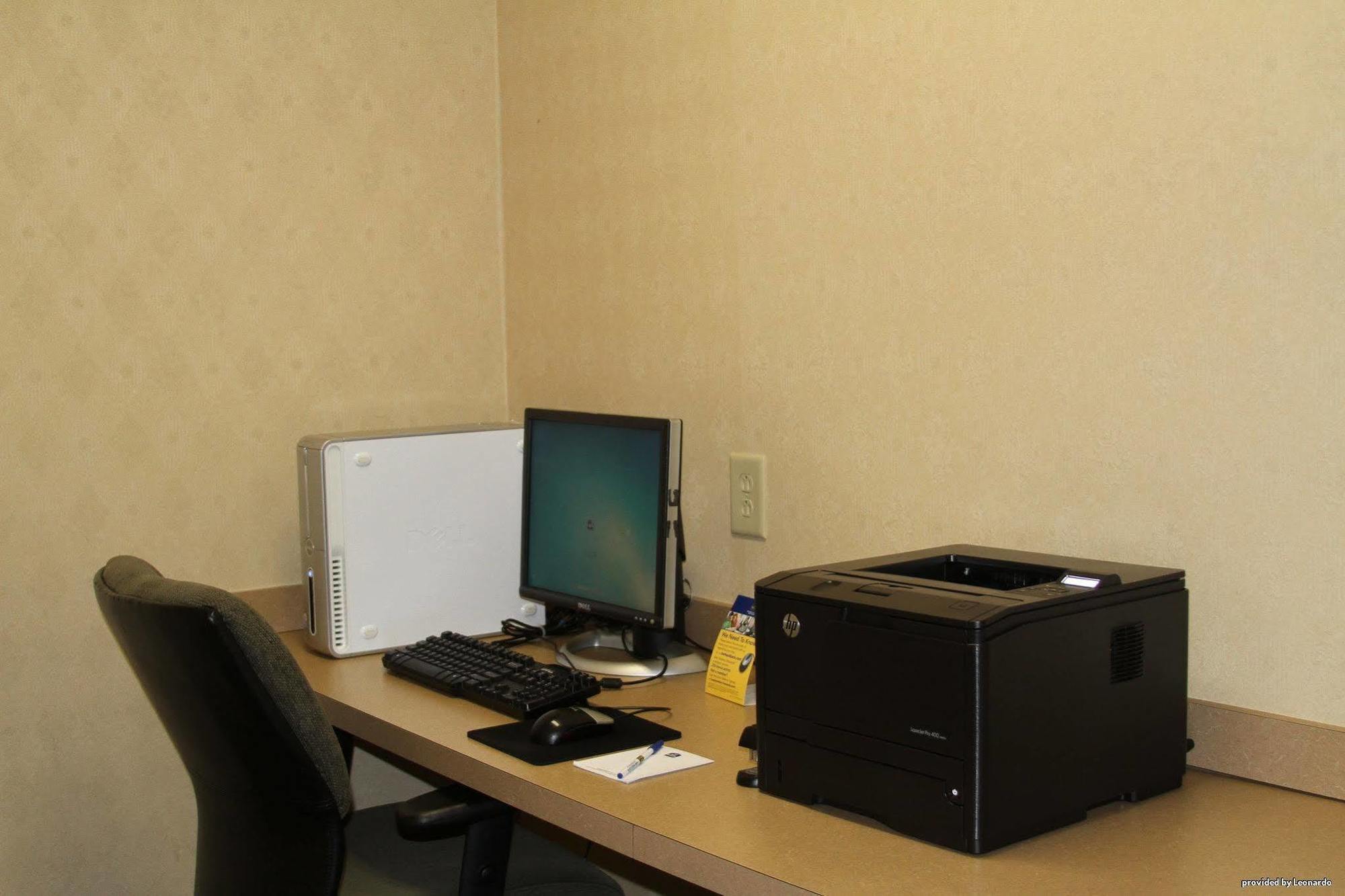Best Western Smithfield Inn Facilities photo